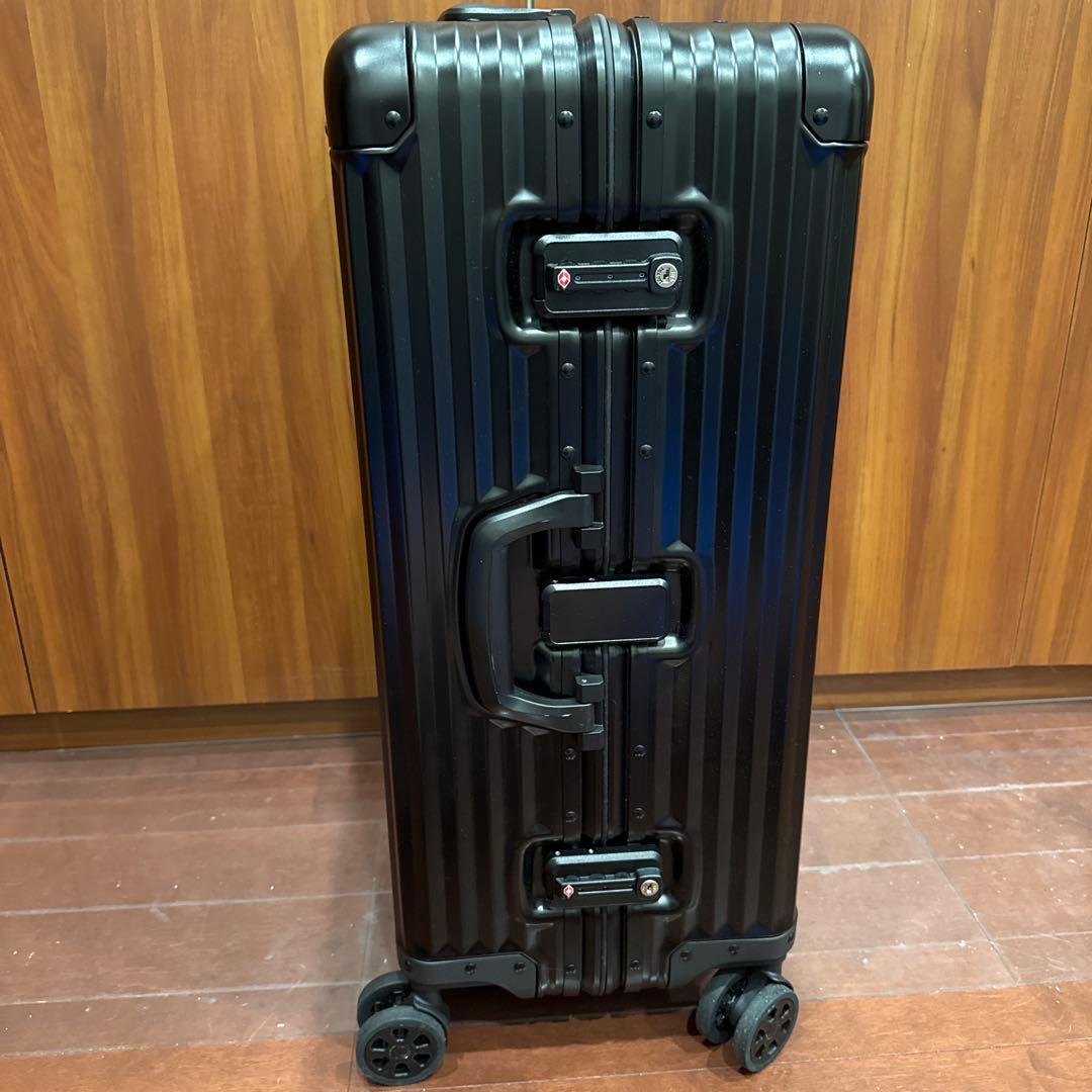 メルセデス・ベンツ AMG オリジナルスーツケース 64l