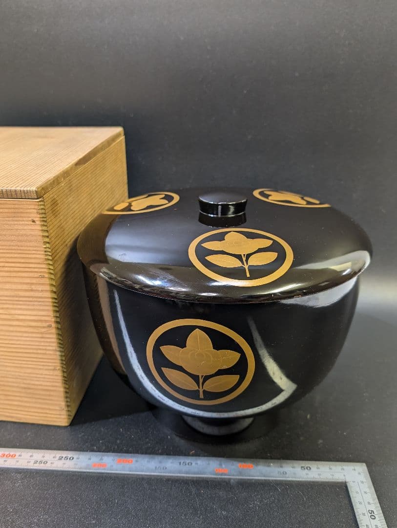 大名道具 時代 家紋 蒔絵 喰籠 井伊家 丸に橘 金蒔絵 大平 菓子器 木箱入り