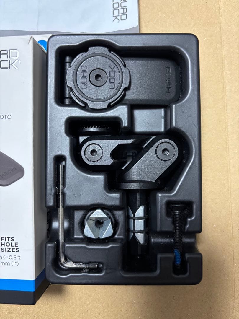 クアッドロック　フォークステムマウントPRO 衝撃吸収ダンパー付き