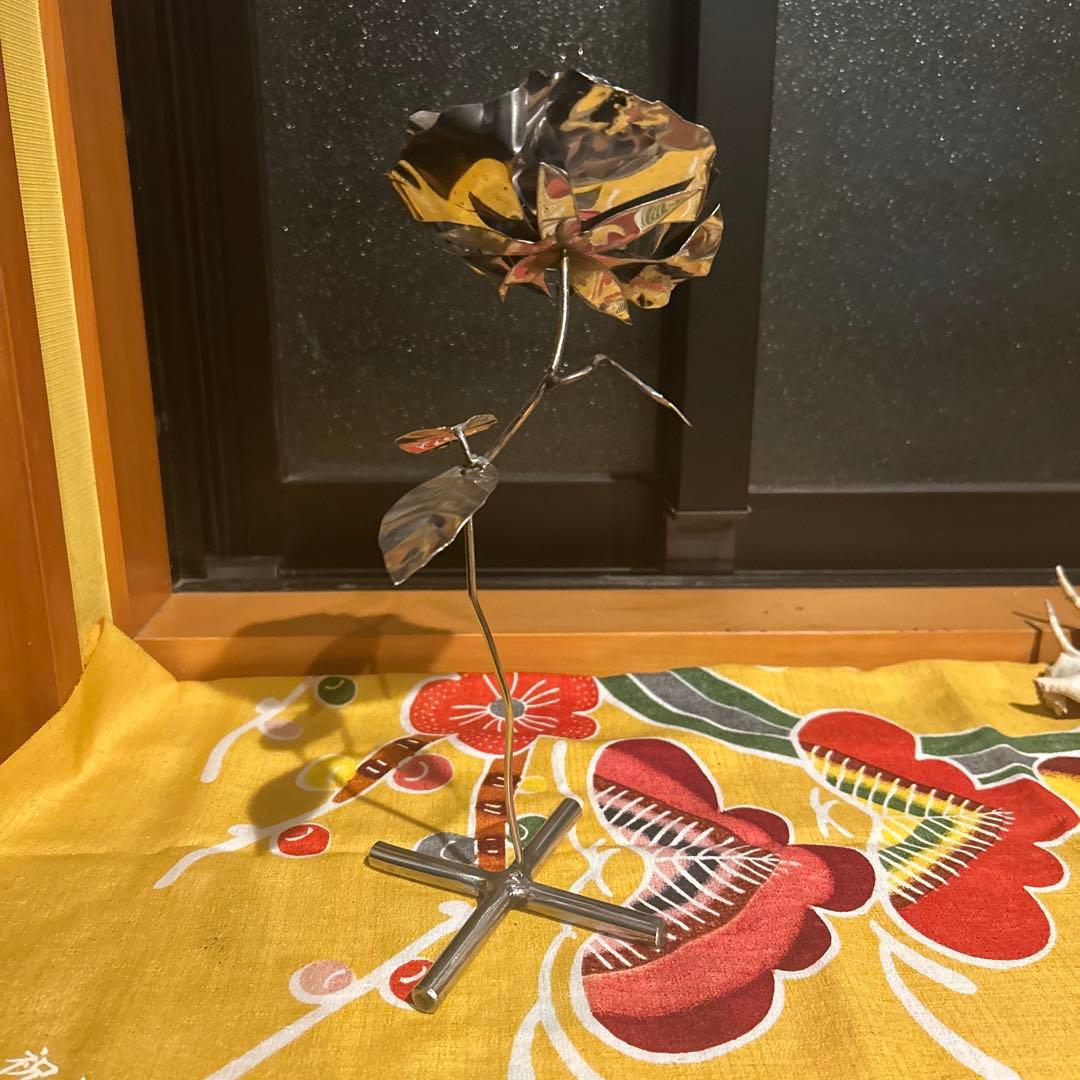 金属製バラの花装飾品 （一点物）（希少）