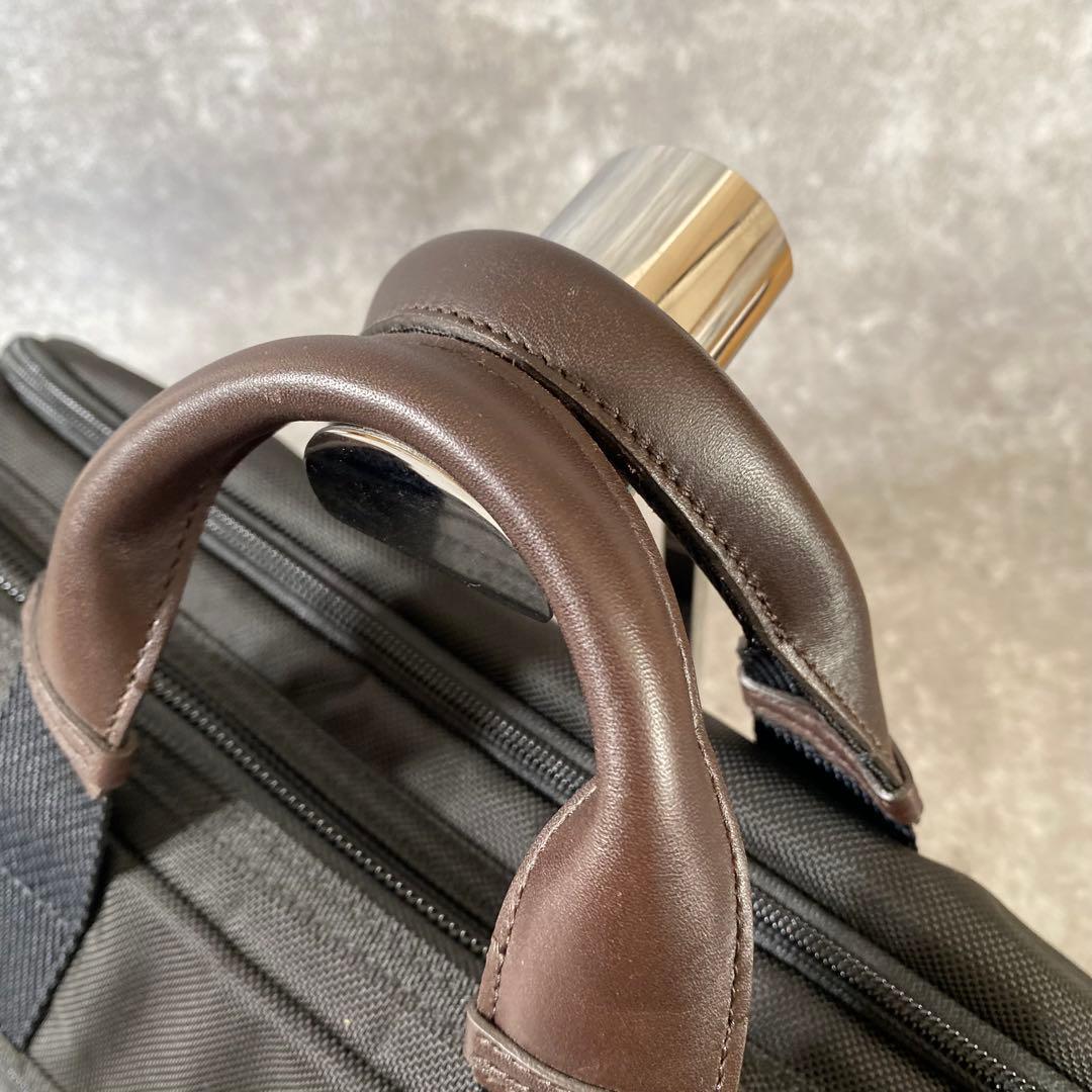 TUMI ALPHA BRAVO　ビジネスバッグ　ショルダー 2way ブラック