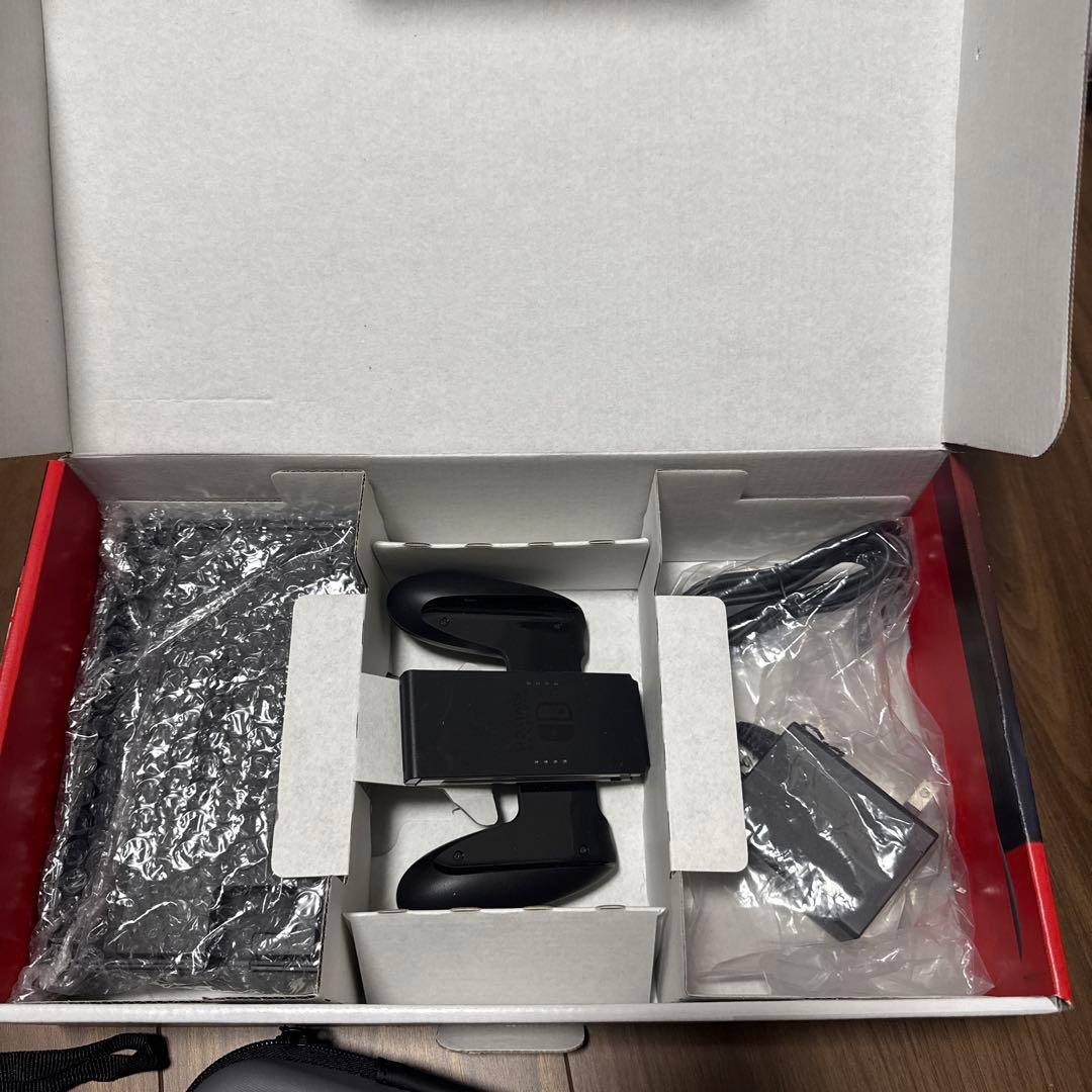 Nintendo Switch 赤/青 本体 スクリーンプロテクター付き