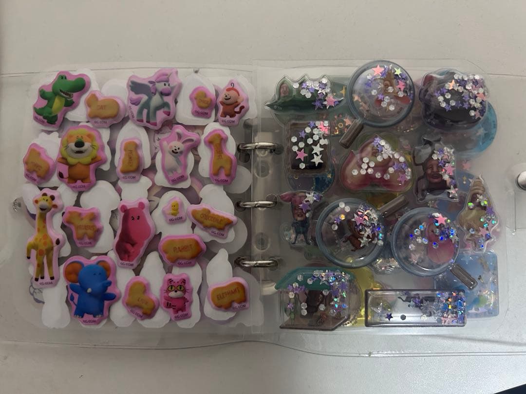 シール帳 完成品 ぼんぼんシール　ハローキティ