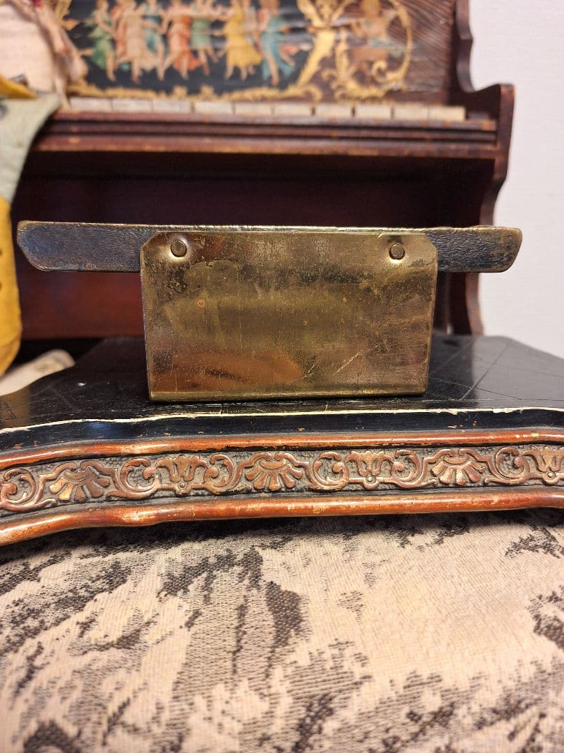 アン・ハサウェイ コテージ レターボックス