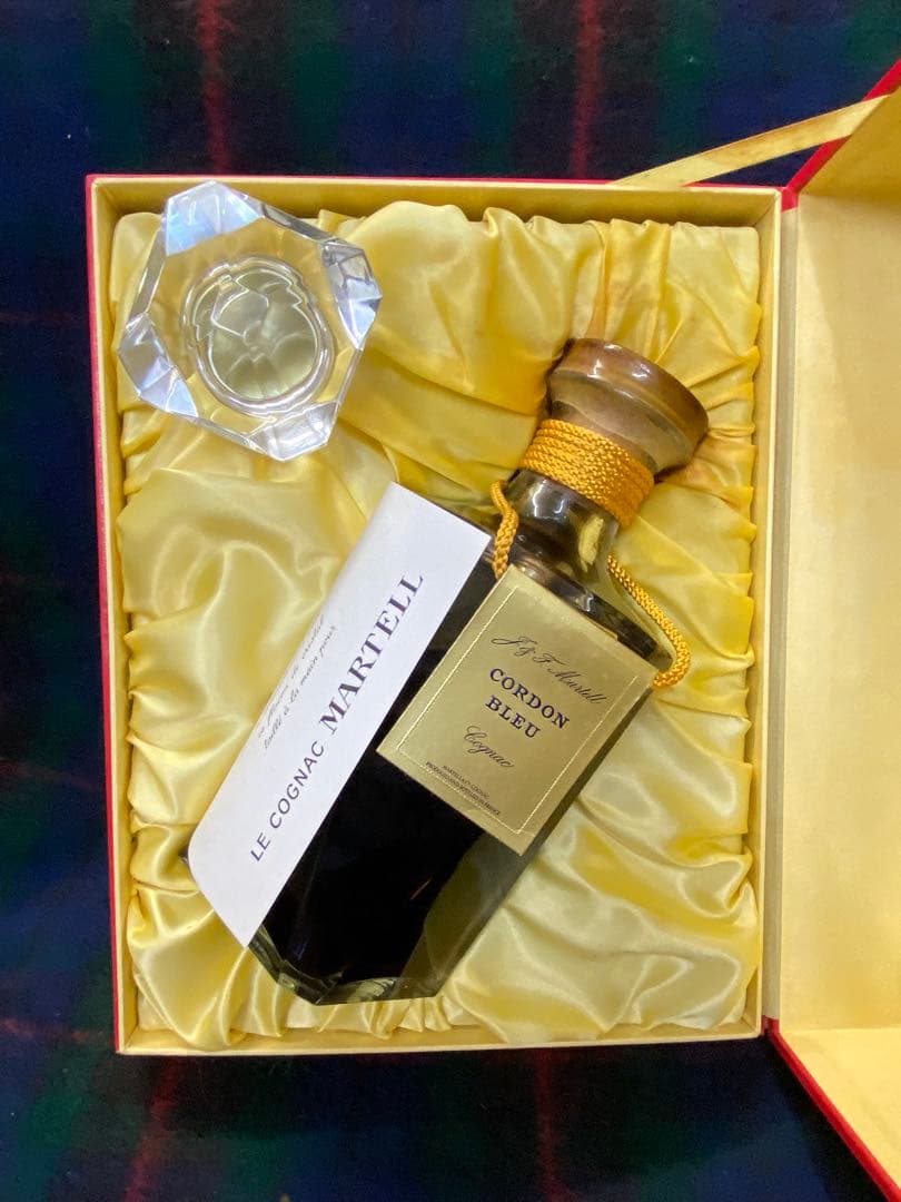 マーテル コルドン ブルー バカラ クリスタル 700ml コニャック　箱付き