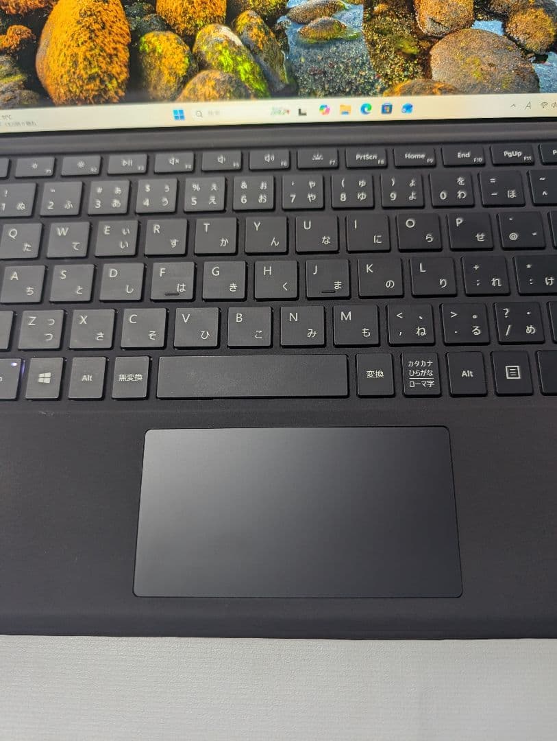 A8 Surface Pro7　Corei5第10世代　メモリ8GB/256GB