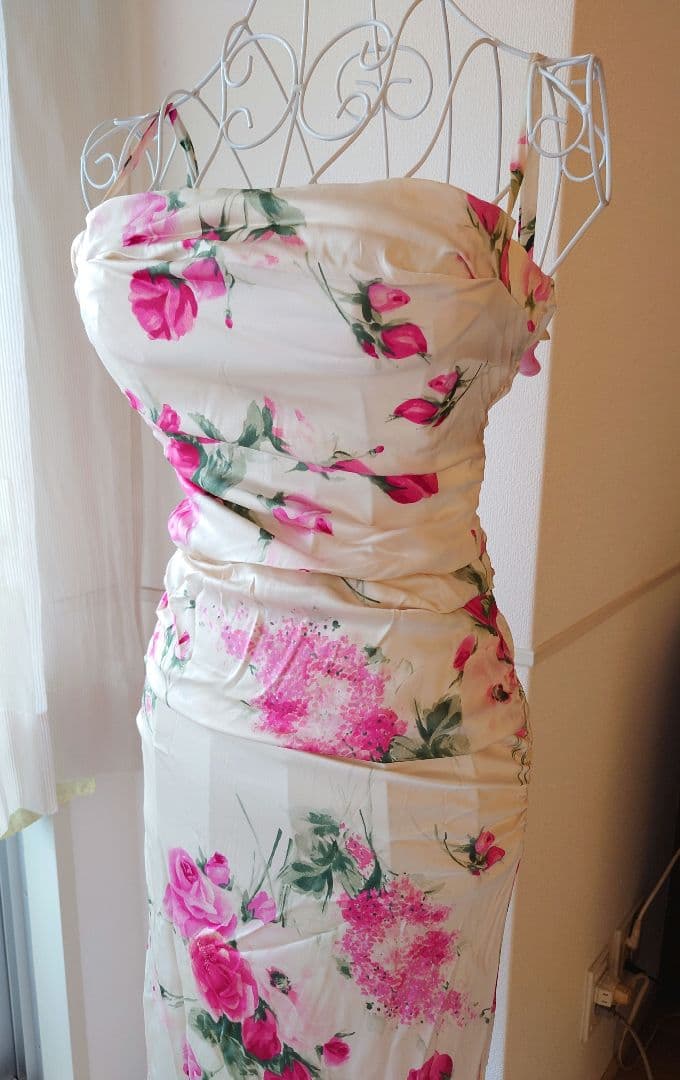 ドルチェ&ガッバーナ花柄ロングドレス