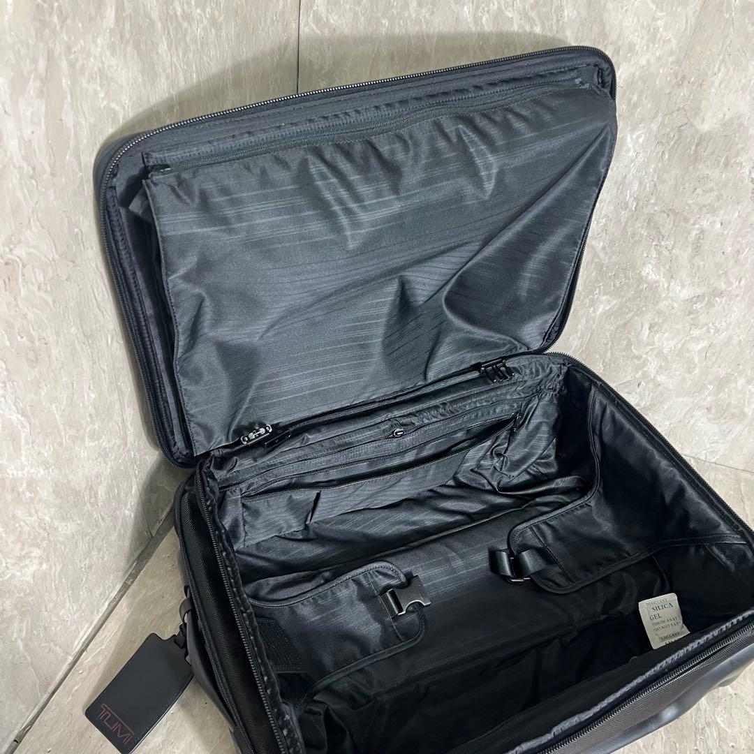 極美品 TUMI 22909DH Alpha スーツケース キャリー 通勤 出張