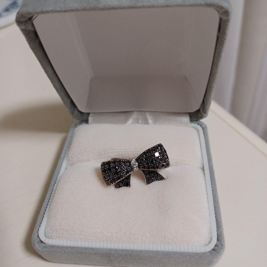 Ponte Vecchio リボンモチーフダイヤモンドリング K18WG 750