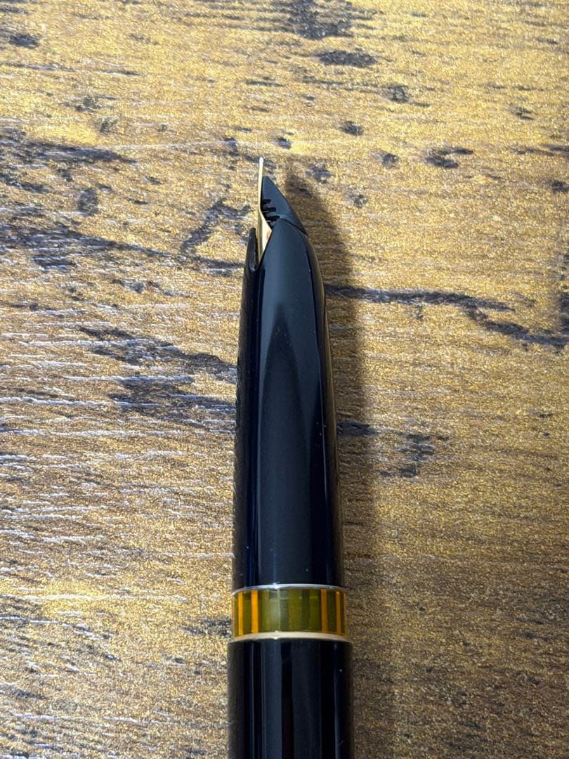 未使用に近い　1960年代　モンブラン　14 万年筆 18金　ゴールド　細字