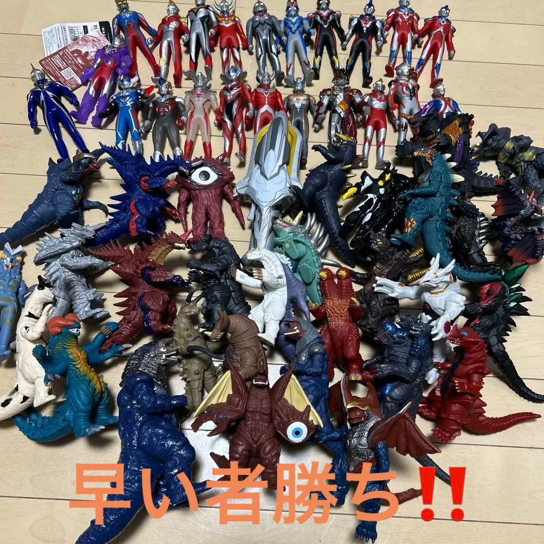 ウルトラマン　怪獣　フィギュア　セット 約50体 ソフビ　ギンガスパーク　ライブ