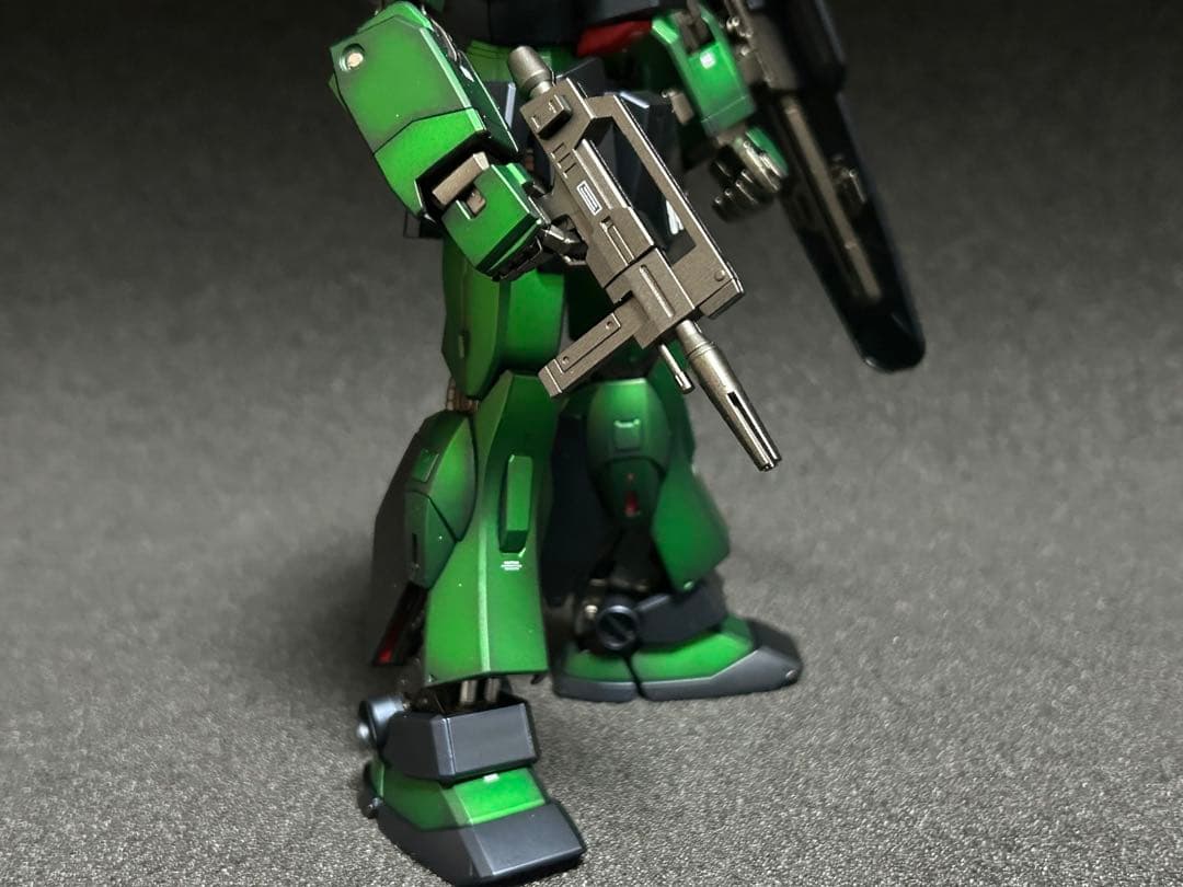 MG ネモ　マットキャンディーグラデーション塗装完成品