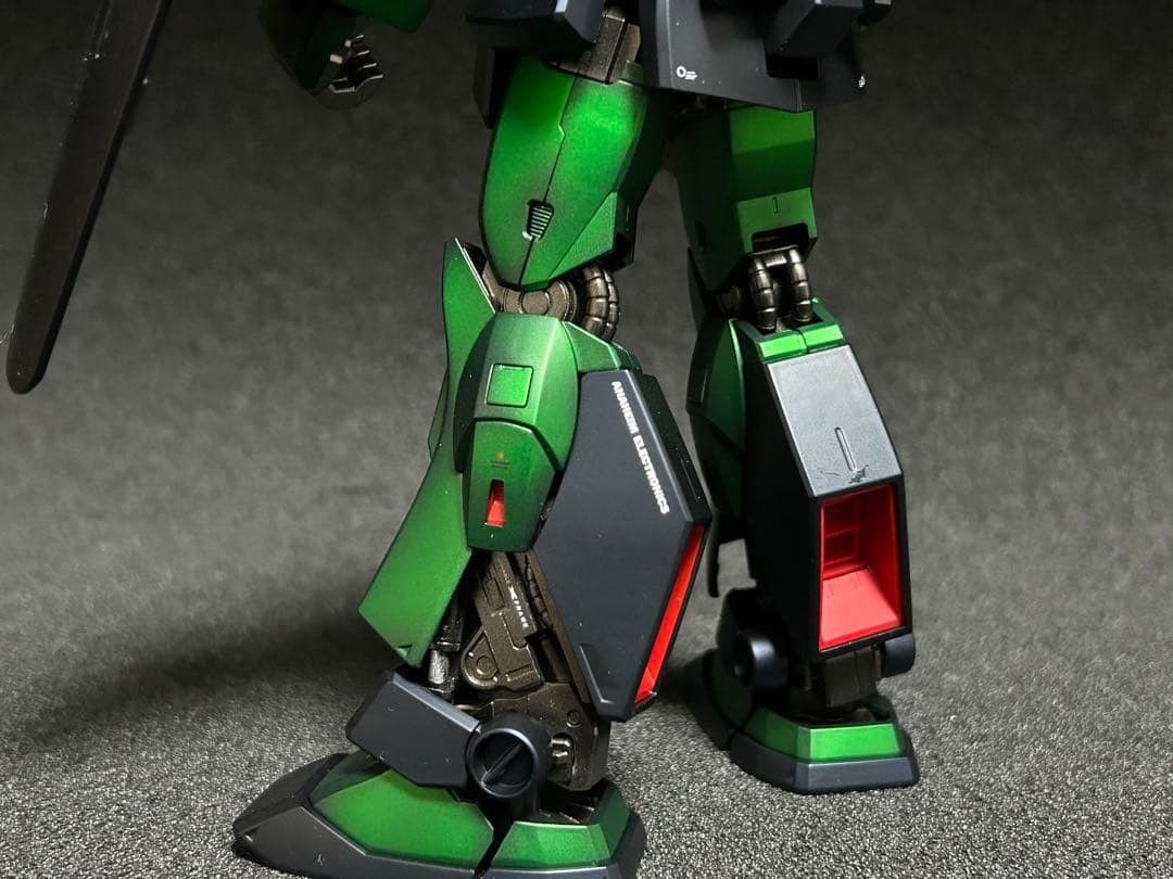 MG ネモ　マットキャンディーグラデーション塗装完成品