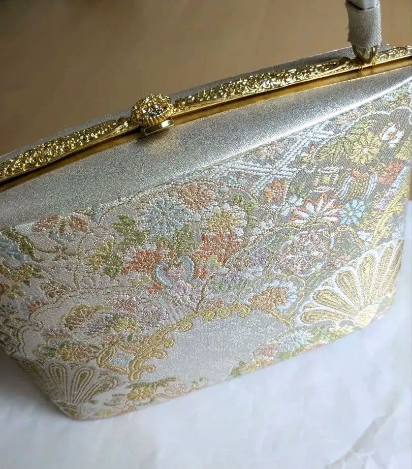 ★★いまさん★★　新品未開封　西陣織　正絹帯地　和装用バッグと草履セット