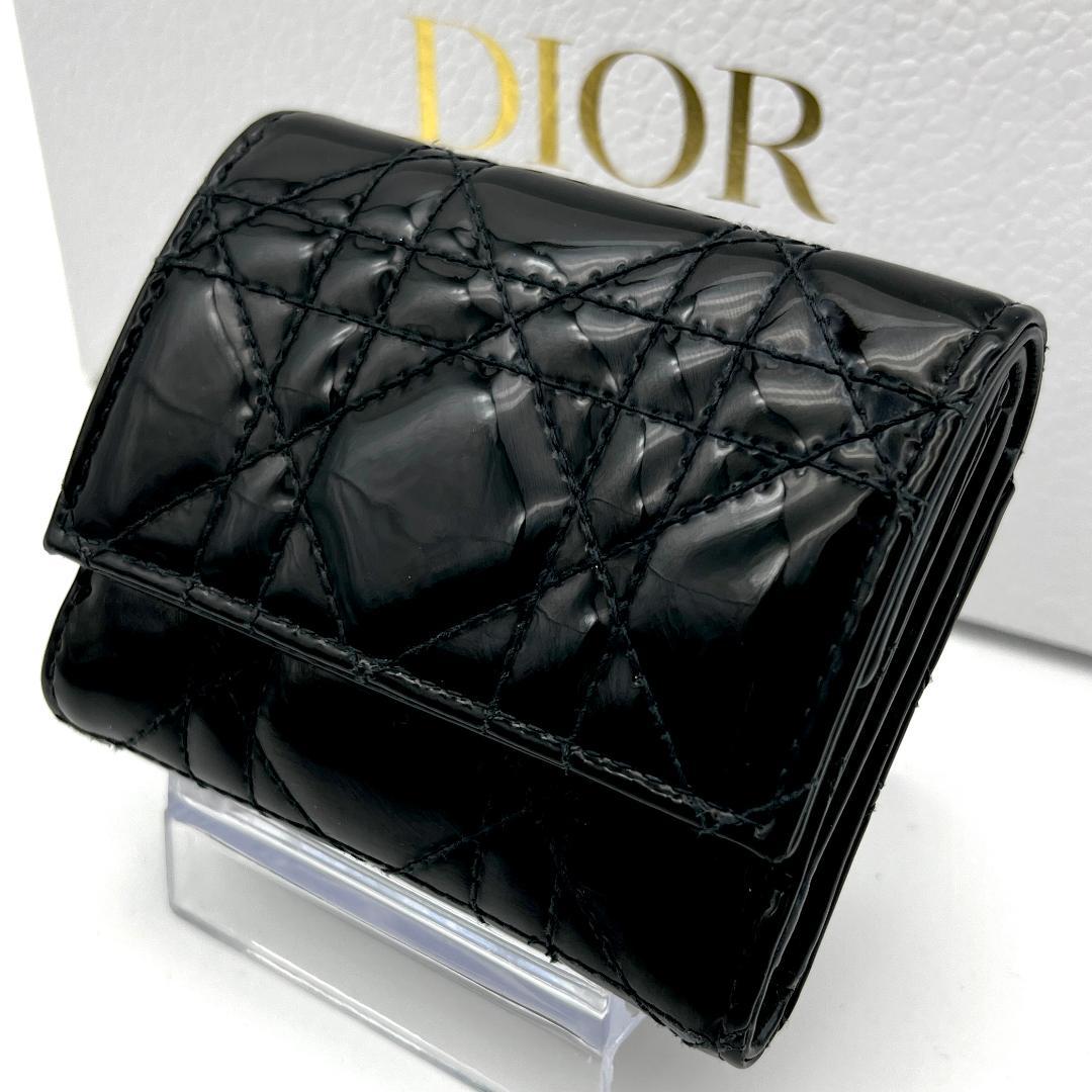 レディディオール カナージュ ロータスウォレット パテント ブラック A755