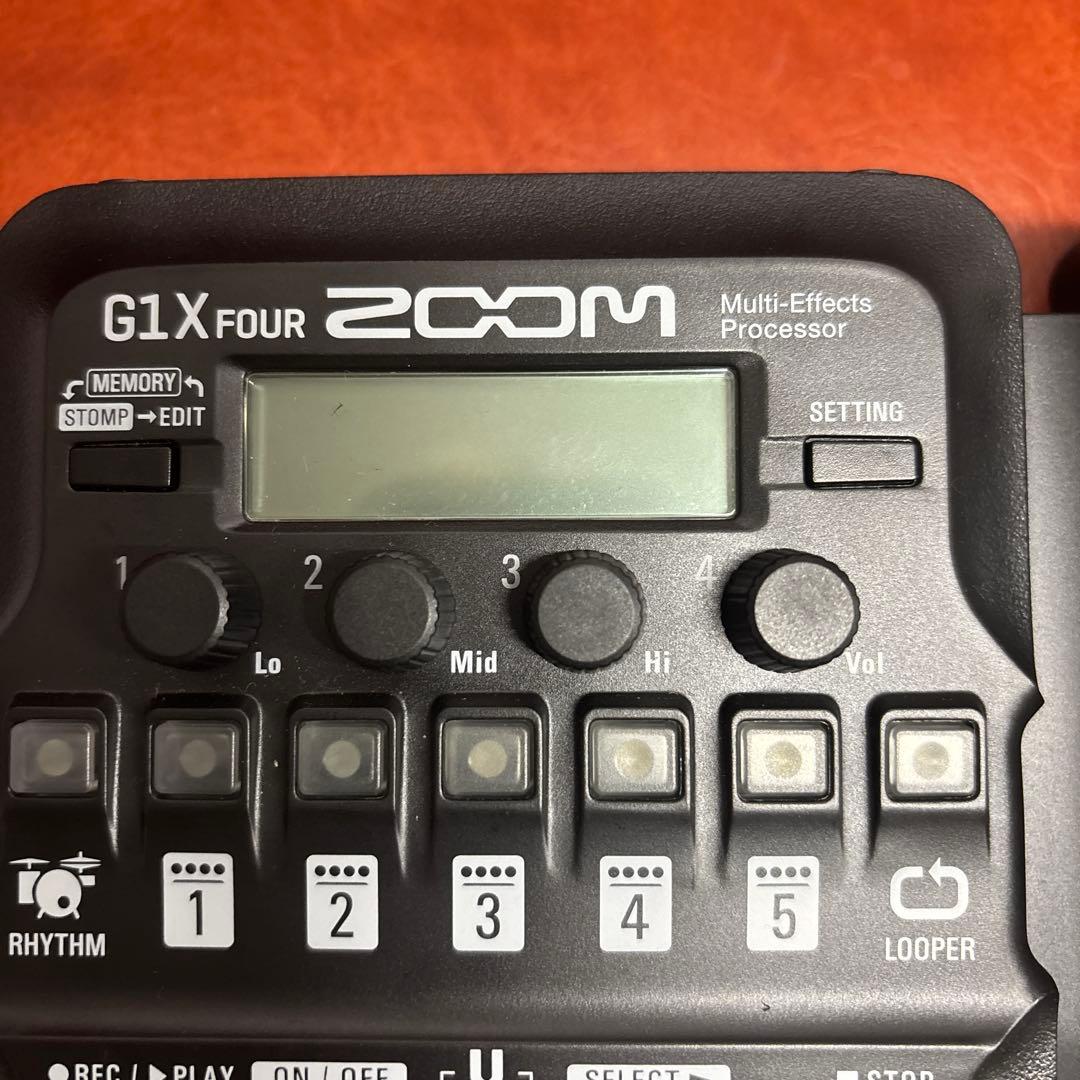最終値下げ。ZOOM G1X FOUR マルチエフェクトプロセッサー
