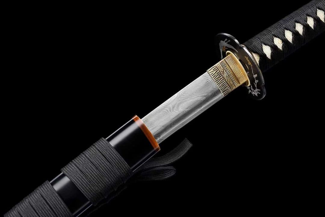 【雲の中の鶴】 古兵器 刀装具 日本刀　模造刀 居合刀 武士道 鑑賞用 美術刀