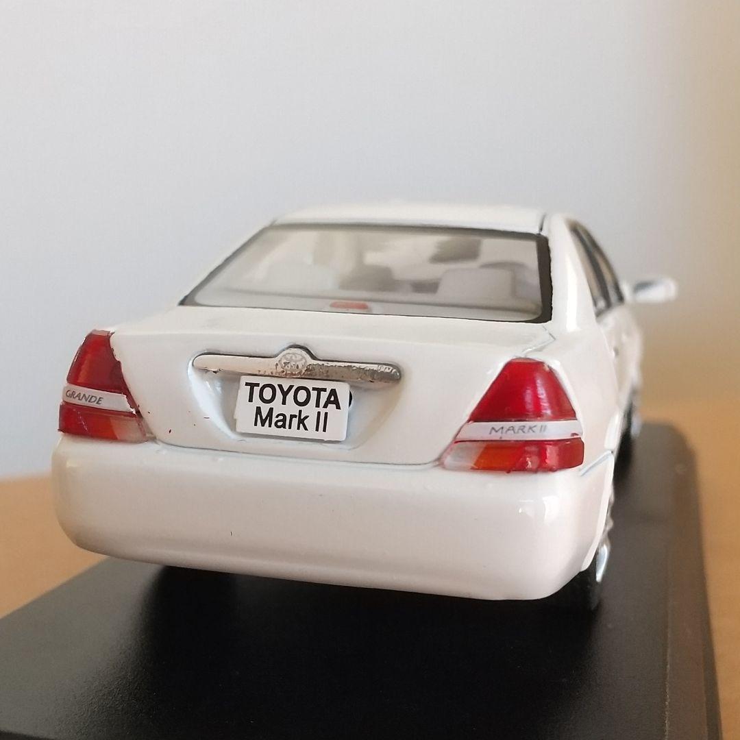 国産名車コレクション トヨタ マークII 110系 グランデ ホワイト ミニカー