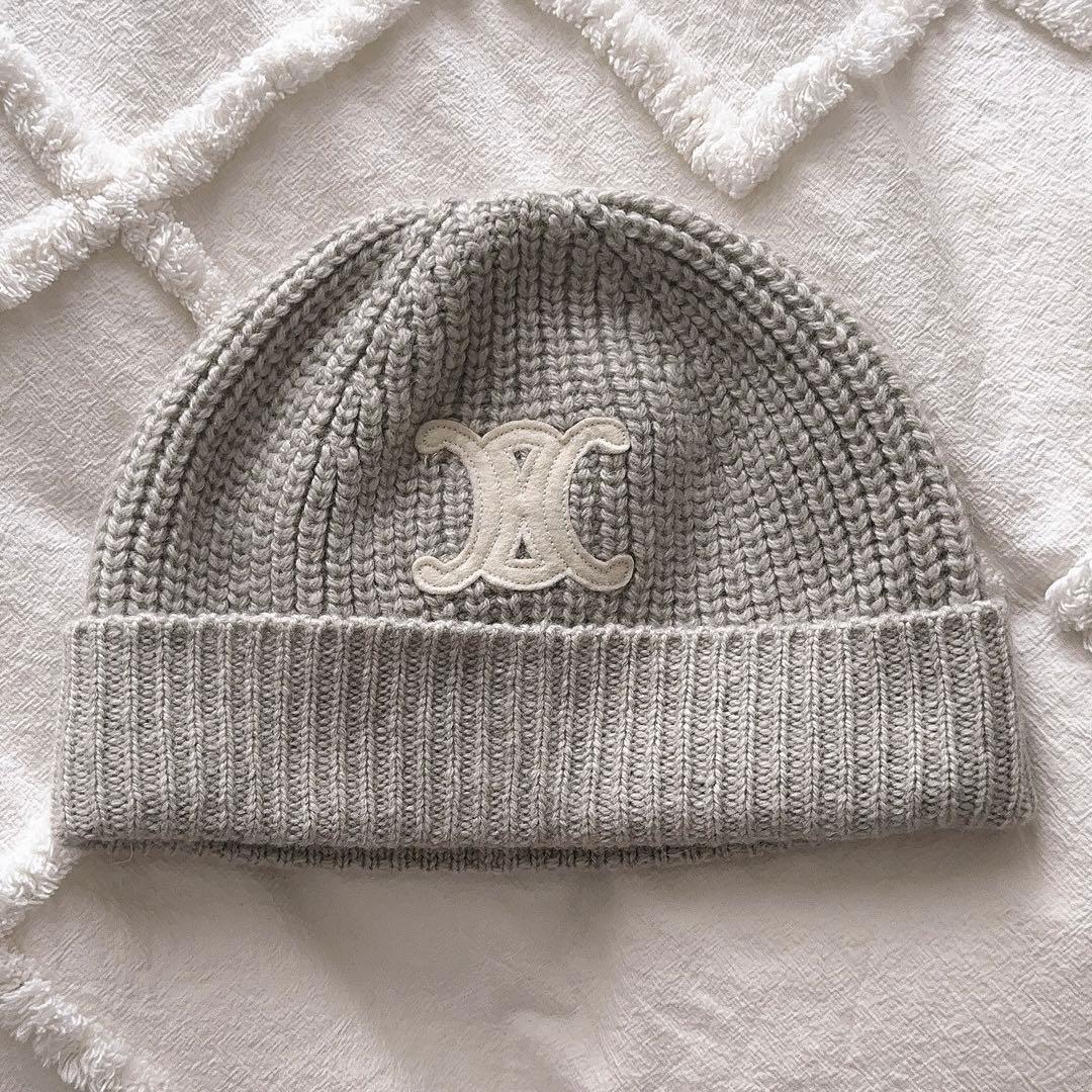 CELINE セリーヌ　ニット帽　ライトグレー　値下げ交渉不可