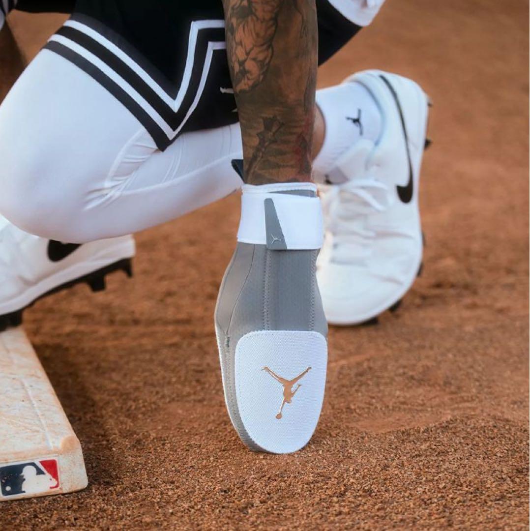 ジョーダン　走塁用手袋　JORDAN スライディングミット　野球　新品未使用品