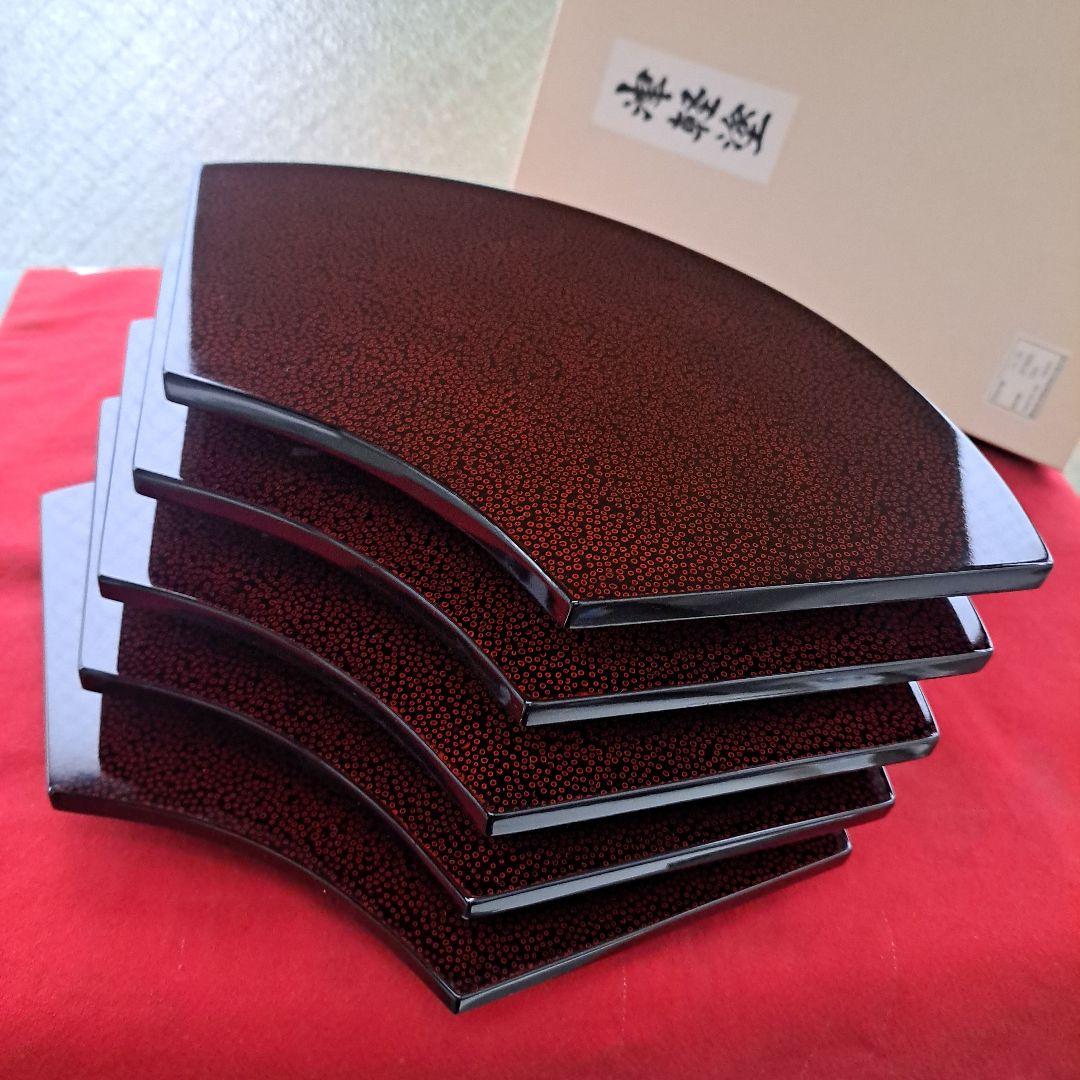 【津軽塗　尺サイズ\"扇形敷膳×5客】天然木製　末広形　天心皿　未使用/長期保管品