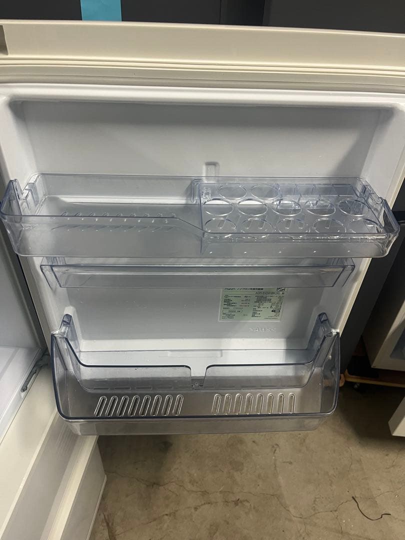 女性オーナーAQUAアクア冷凍冷蔵庫　２３８L 2020年製