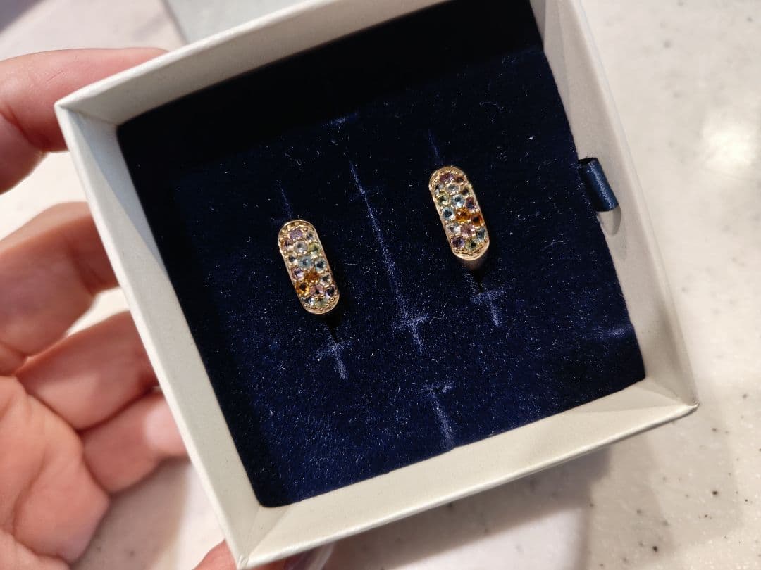 TSUTSUMI K10イエローゴールドマルチストーンピアス