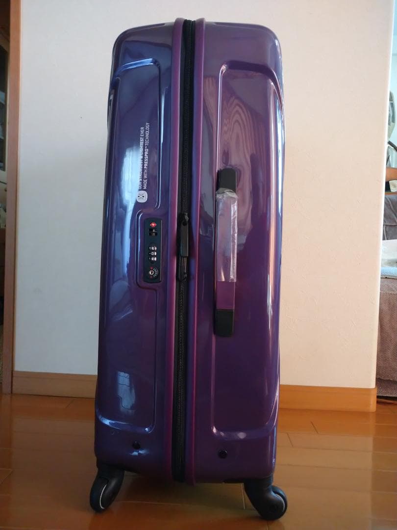 【期間限定値下げ】新品　アメリカンツーリスター　大型スーツケース