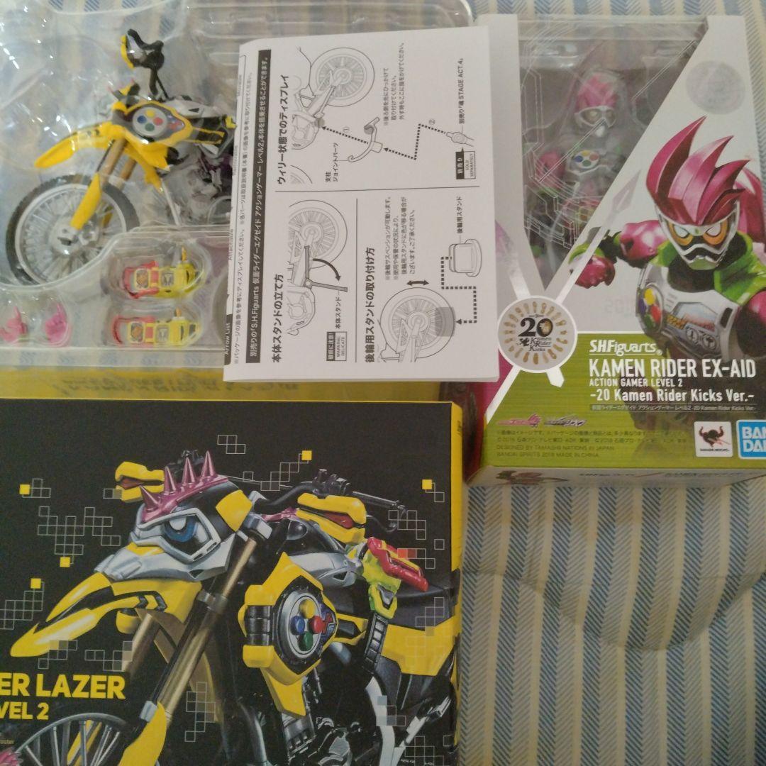 バンダイ　仮面ライダー　エグゼイド　フィギュアアーツ