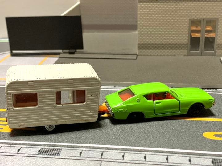 黒箱　トミカ  スタント特注　日産　スカイライン2000GT-X ライムグリーン