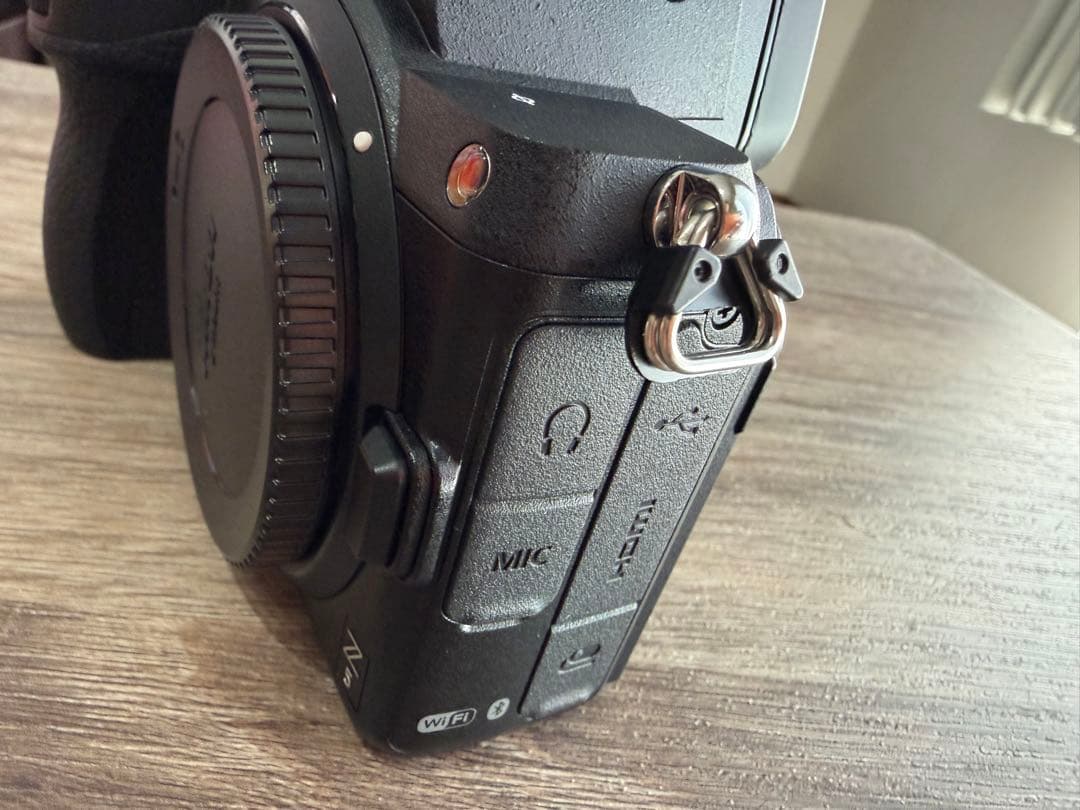 Nikon Z5 ミラーレスカメラ フルサイズ ボディのみ