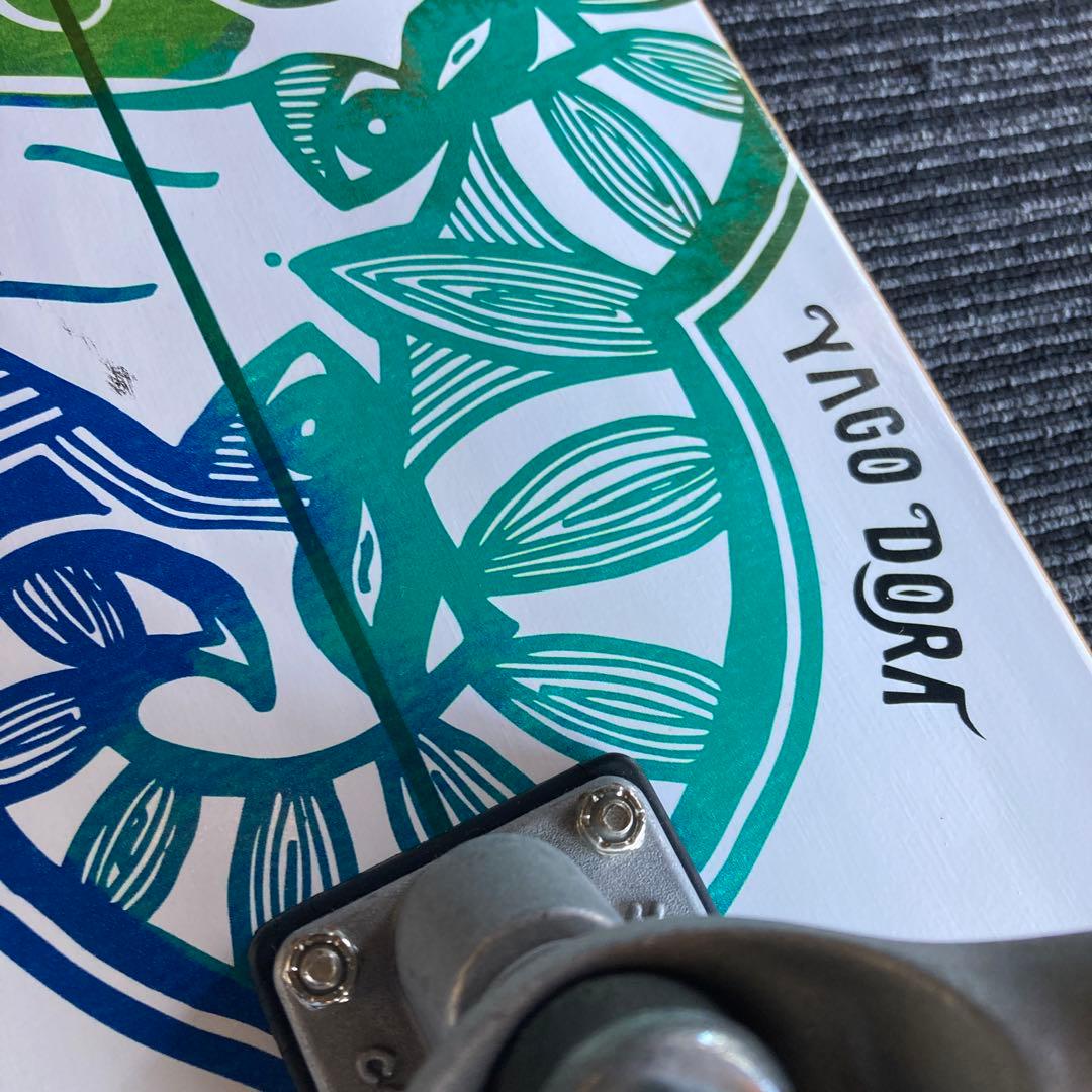 【新品】サーフスケート　CARVER 30.75\"