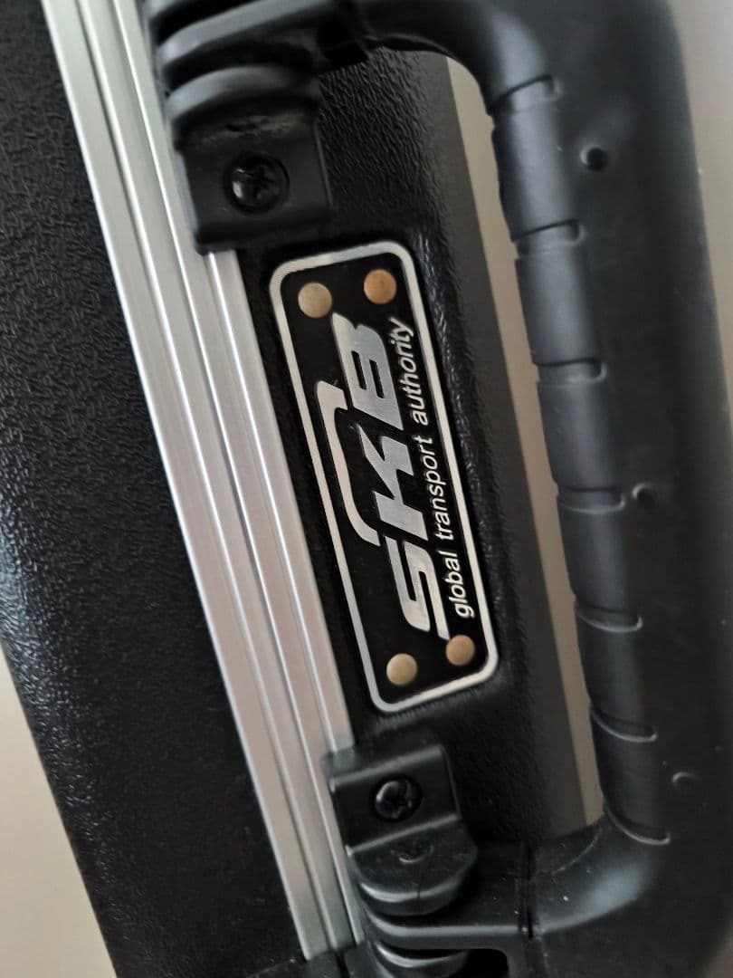 Crews Maniac Sound Bottom's Up ハードケース付