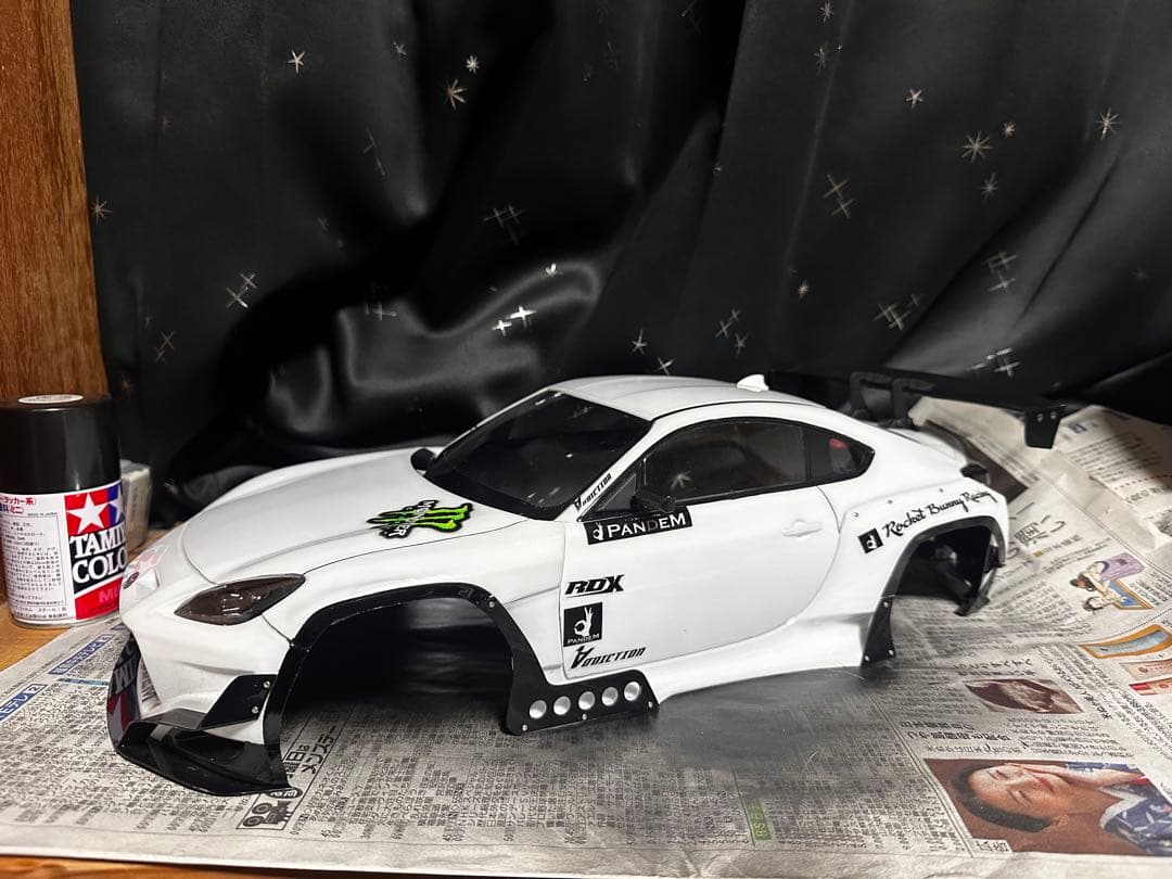 ラジコンボディー　GR86