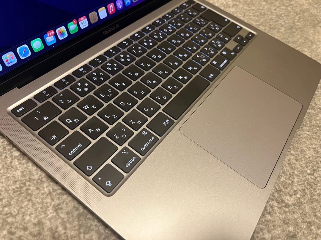 MacBook Air M1 16GB 512GB 充放電回数18回