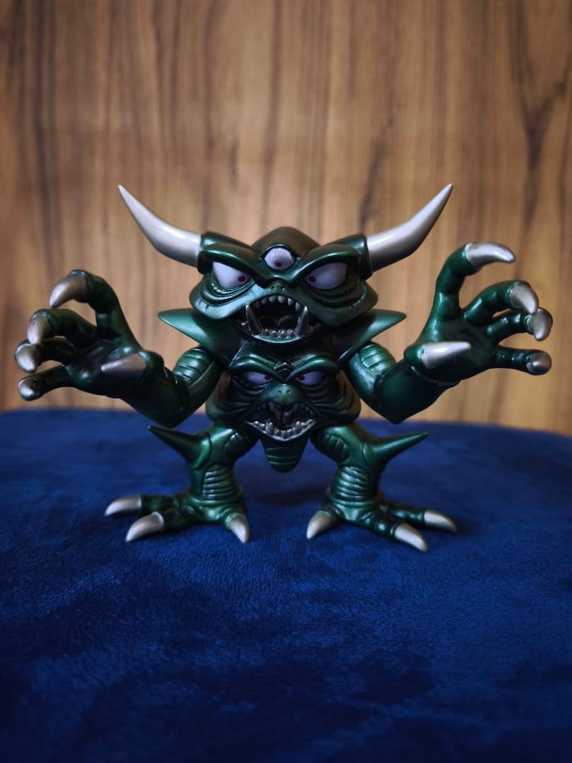 ドラゴンクエストソフビモンスター　限定メタリックカラー　魔王セット