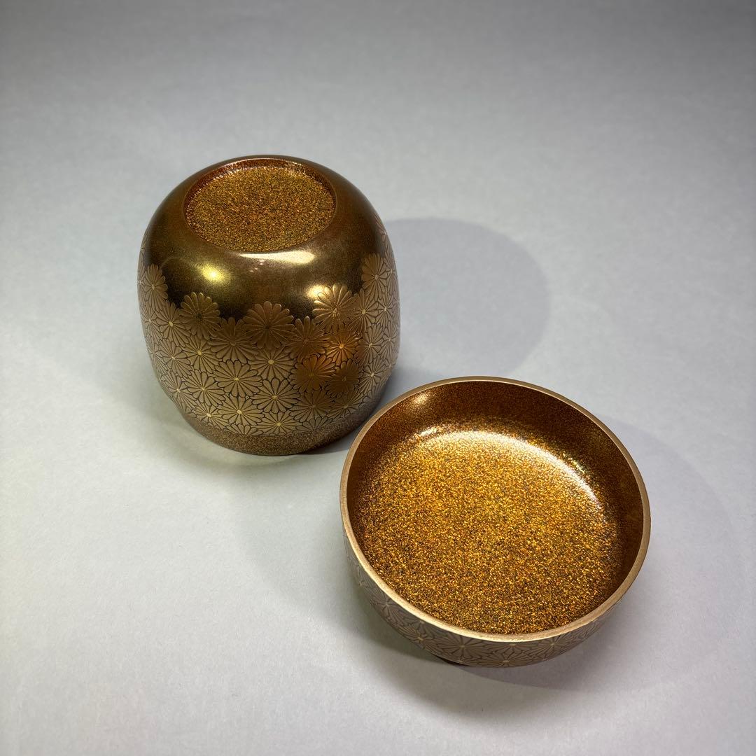 和宗陽斉　菊詰大棗　金地内梨地 (桐箱入)