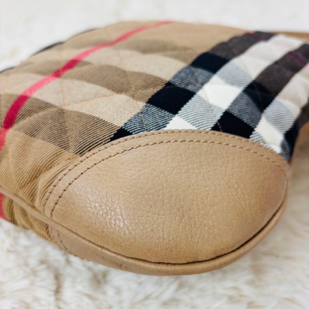 超美品 Burberry ショルダーバッグ キルティング ノヴァチェック