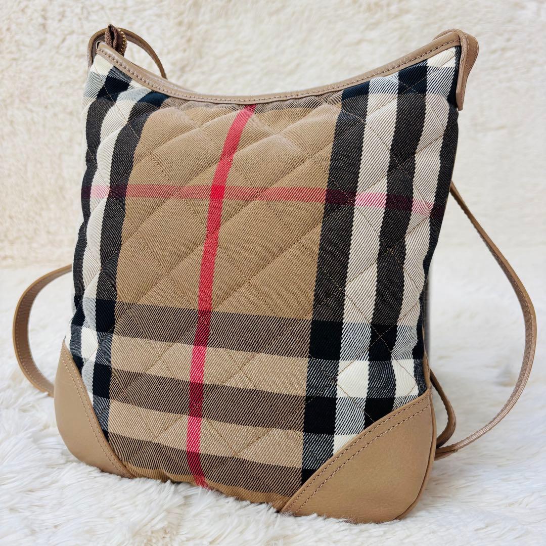 超美品 Burberry ショルダーバッグ キルティング ノヴァチェック