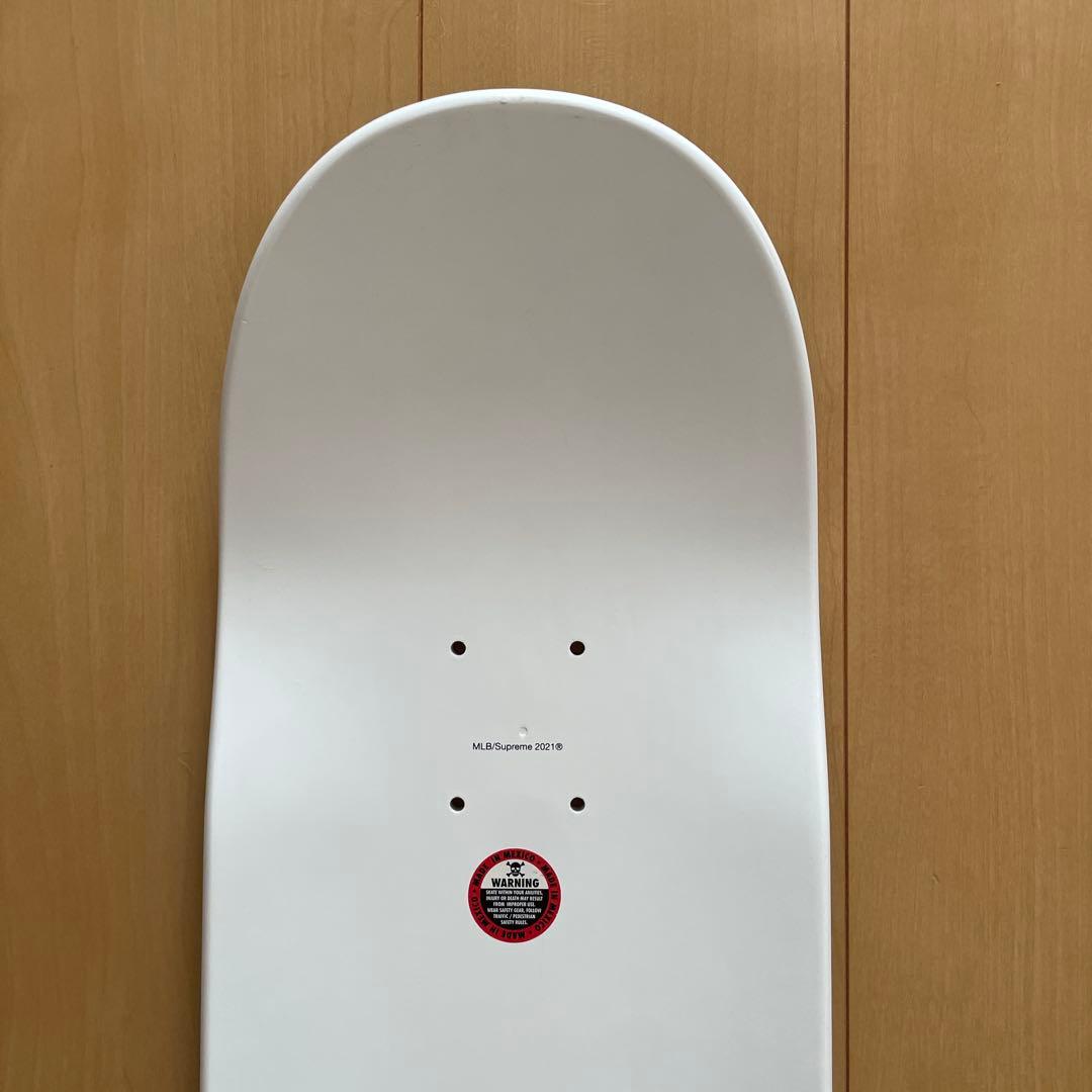 Supreme×ニューヨークヤンキース スケートボードデッキホワイト
