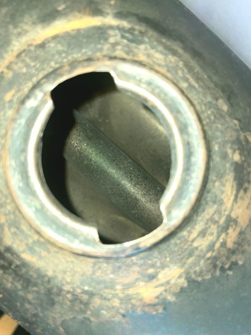 汎用.流線型　ナロータンク　ピーナッツタンク　リブ　付き