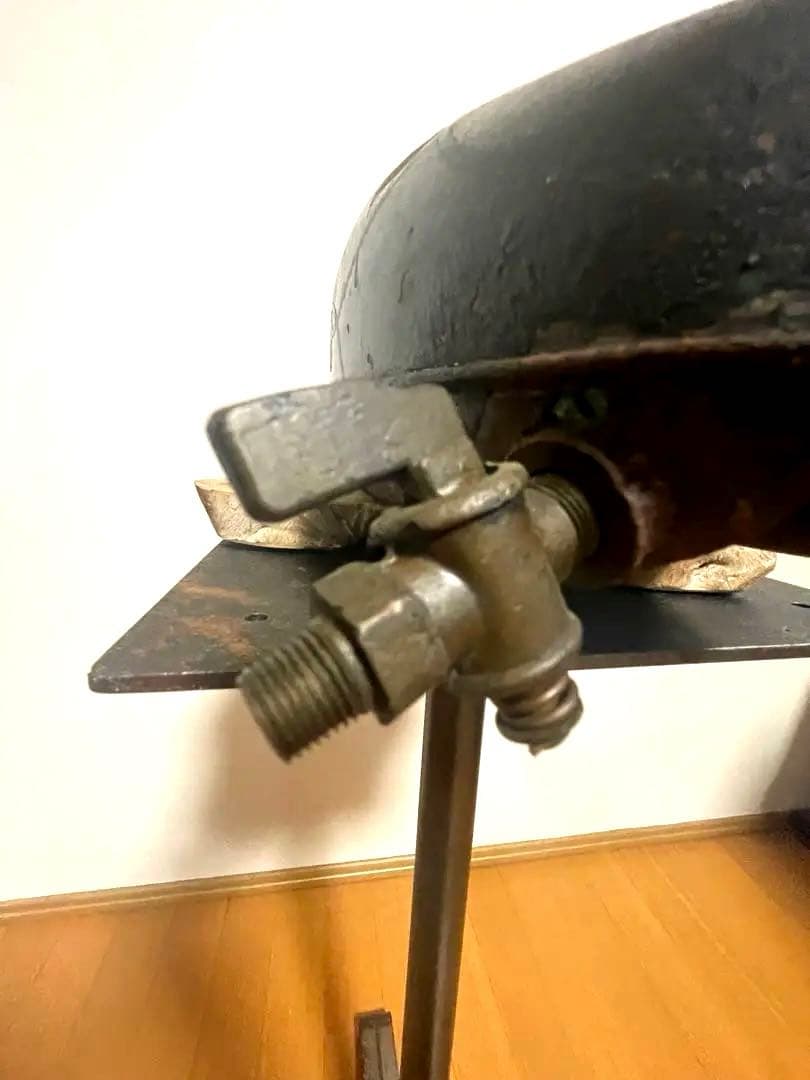 汎用.流線型　ナロータンク　ピーナッツタンク　リブ　付き