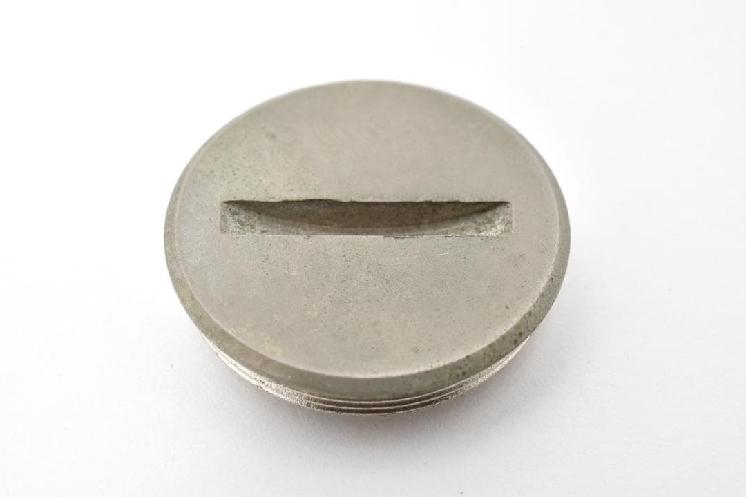 Contax T2用電池蓋　概ねキレイです。使用OKです。　②