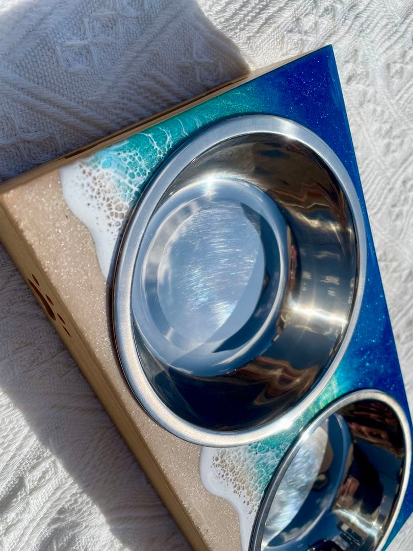 ペットフード　お皿　エサ入れ　レジンアート