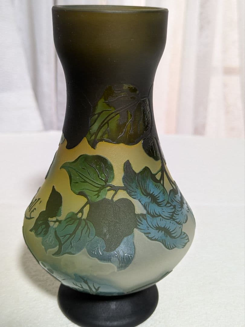 ガラス　フラスコ型花瓶　ガレ？　お値下げ中