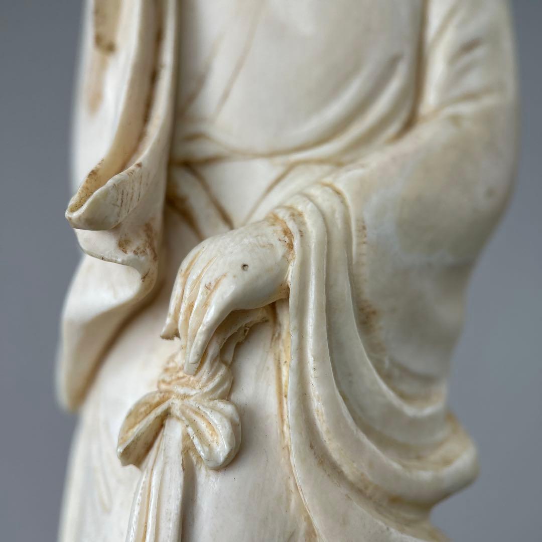 女性像 約27cm 木製台座付きB011