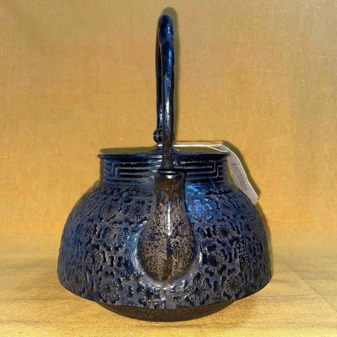 早い者勝ち‼️名器 岩鋳 大きい 鉄瓶 満水2.8ℓ お茶 囲炉裏 南部鉄器 鋳鉄