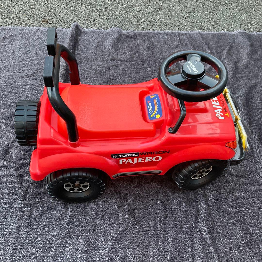 三菱 パジェロ 足蹴り 自動車 レトロ