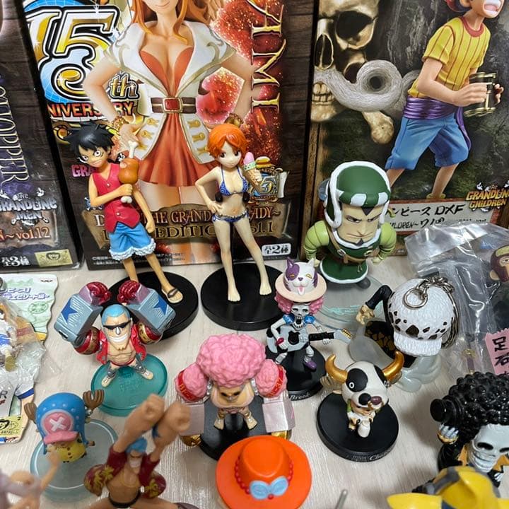 ワンピース フィギュア・グッズ まとめ売り