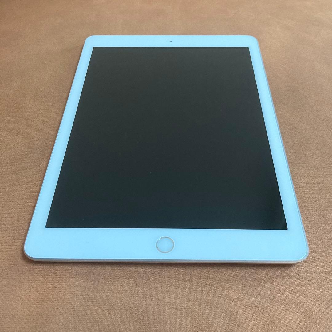 3889【早い者勝ち】iPad6 第6世代 32GB WIFIモデル☆